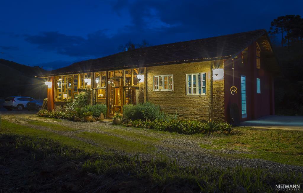 Da Oma Inn *